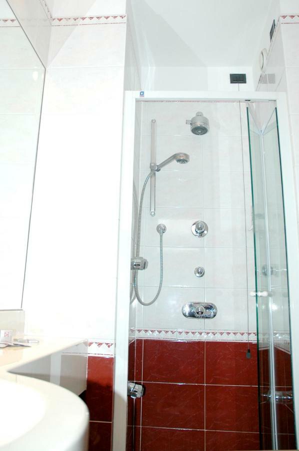 Hotel Giotto Turin Luaran gambar